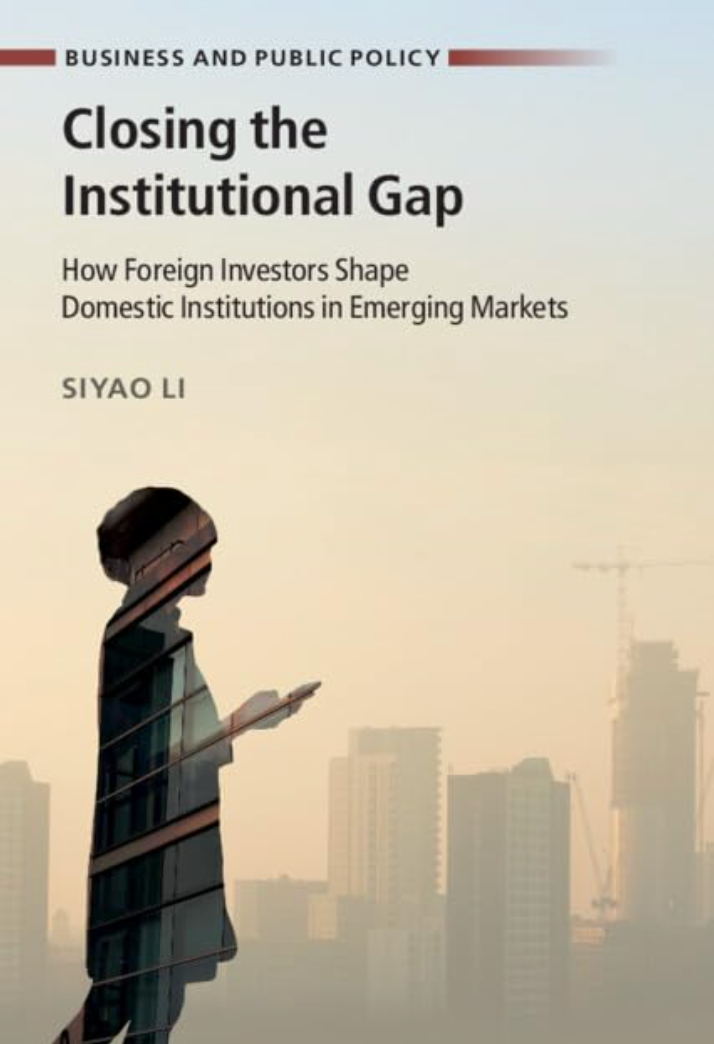 Cover of 'Closing the Institutional Gap'