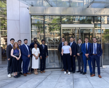 Students pose on DC Career Trip