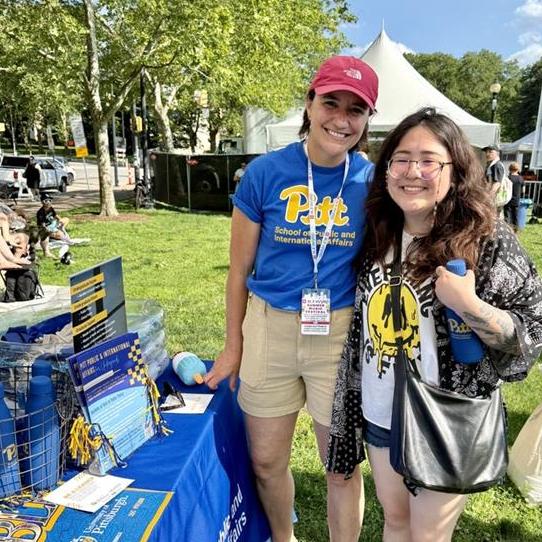 Dean Slotterback with an incoming student at the WYEP Music Festival